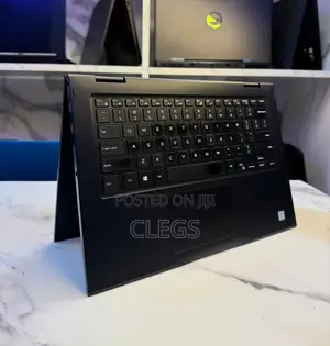 Laptop Dell Latitude 3390 2-in-1 8GB Intel Core i5 SSD 256GB