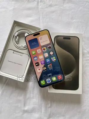 Apple iPhone 15 Pro Max 256 GB Silver