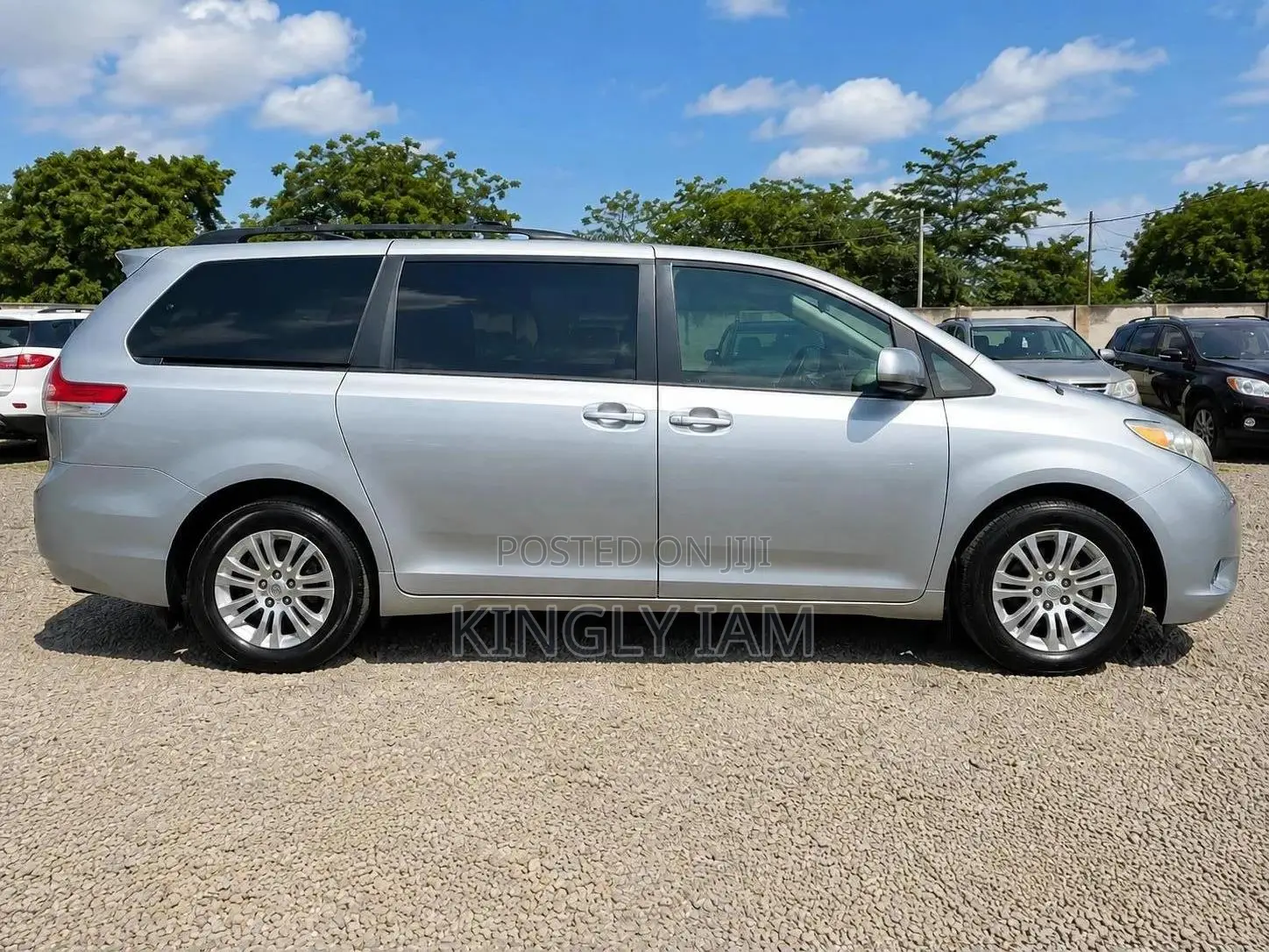 Toyota Sienna 2013 Gray