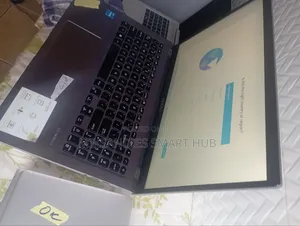 Laptop Asus UX51VZ 8GB Intel Core i3 SSD 256GB