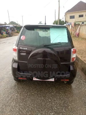 Toyota Rush 2016 Black