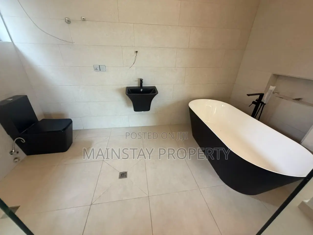 4bdrm House in Mainstay Estates, East Legon for sale