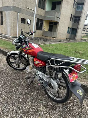Royal RY125 2026 Red