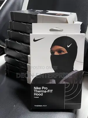 Nike Pro Therma-Fit Hood