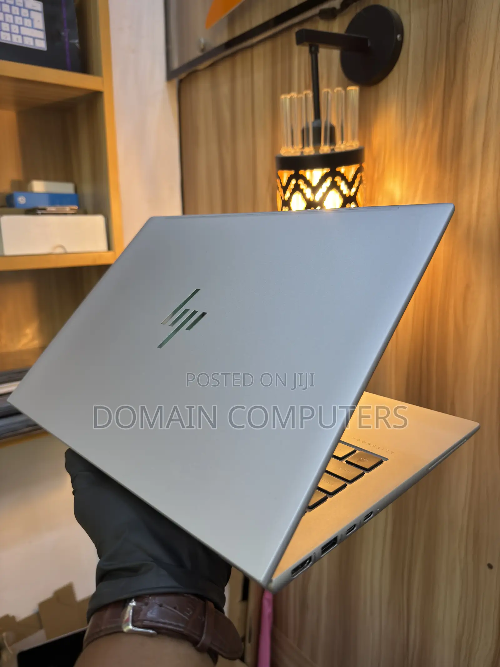 Laptop HP EliteBook 845 G11 16GB AMD Ryzen 5 SSD 256GB