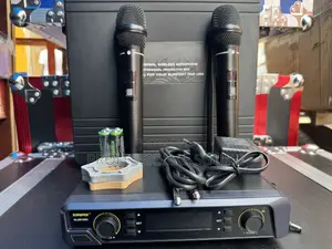 Shure GLXD100X Professional Wireless Microphone System