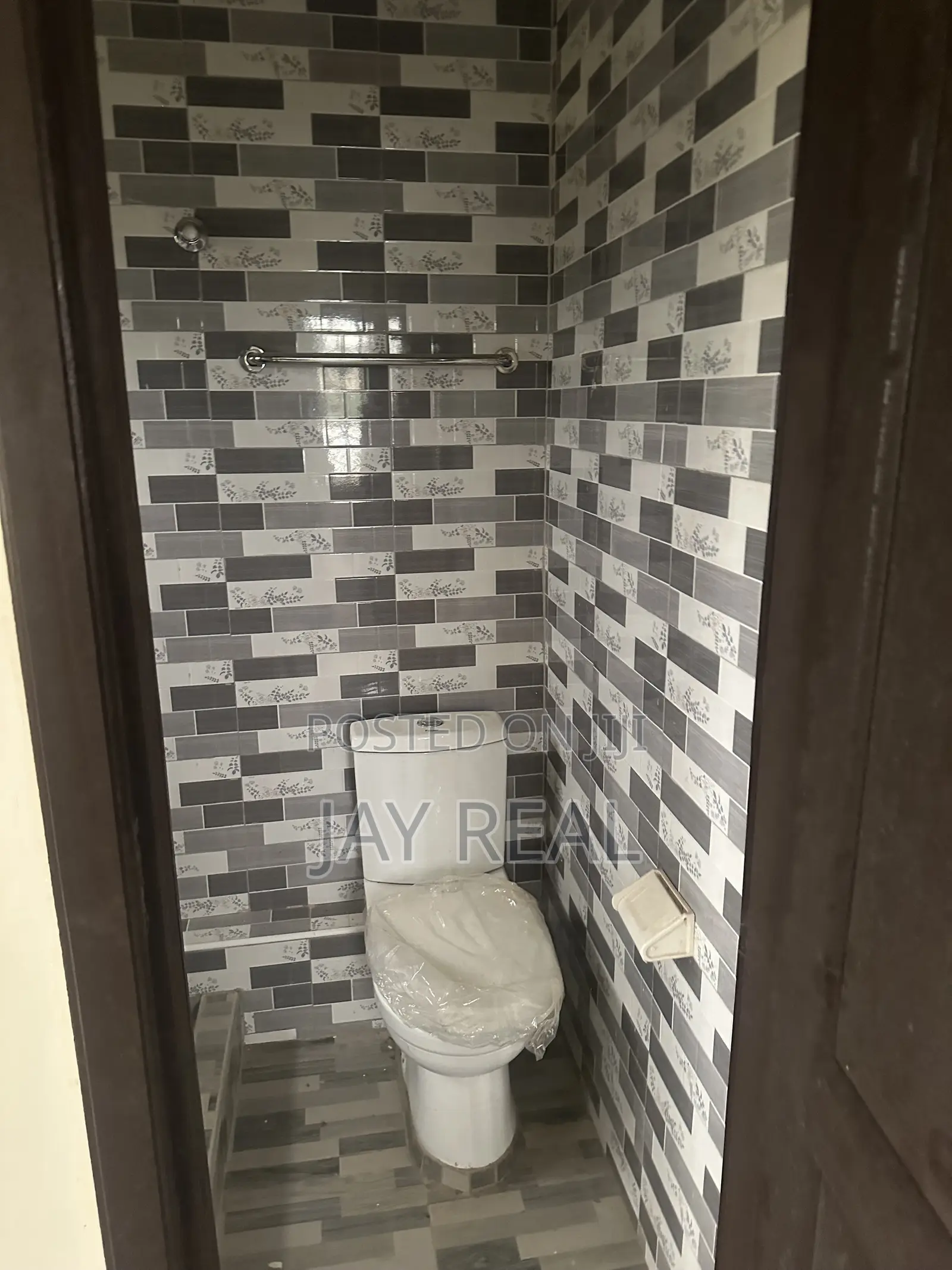 2bdrm Apartment in Jay Real Estate., Kasoa for rent