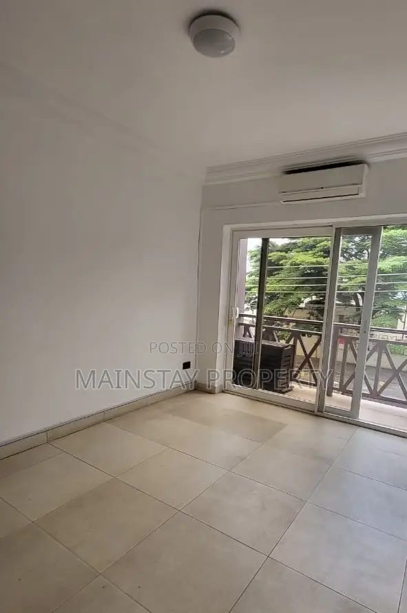 3bdrm Townhouse / Terrace in Mainstay Estates, Airport Residential Area