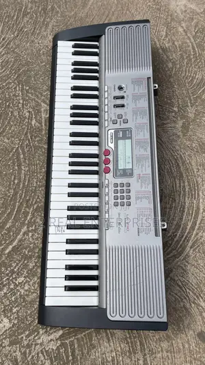 Casio LK-230 Electronic Keyboard With MIDI