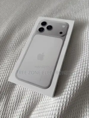 New Apple iPhone 17 Pro Max 1 TB Silver