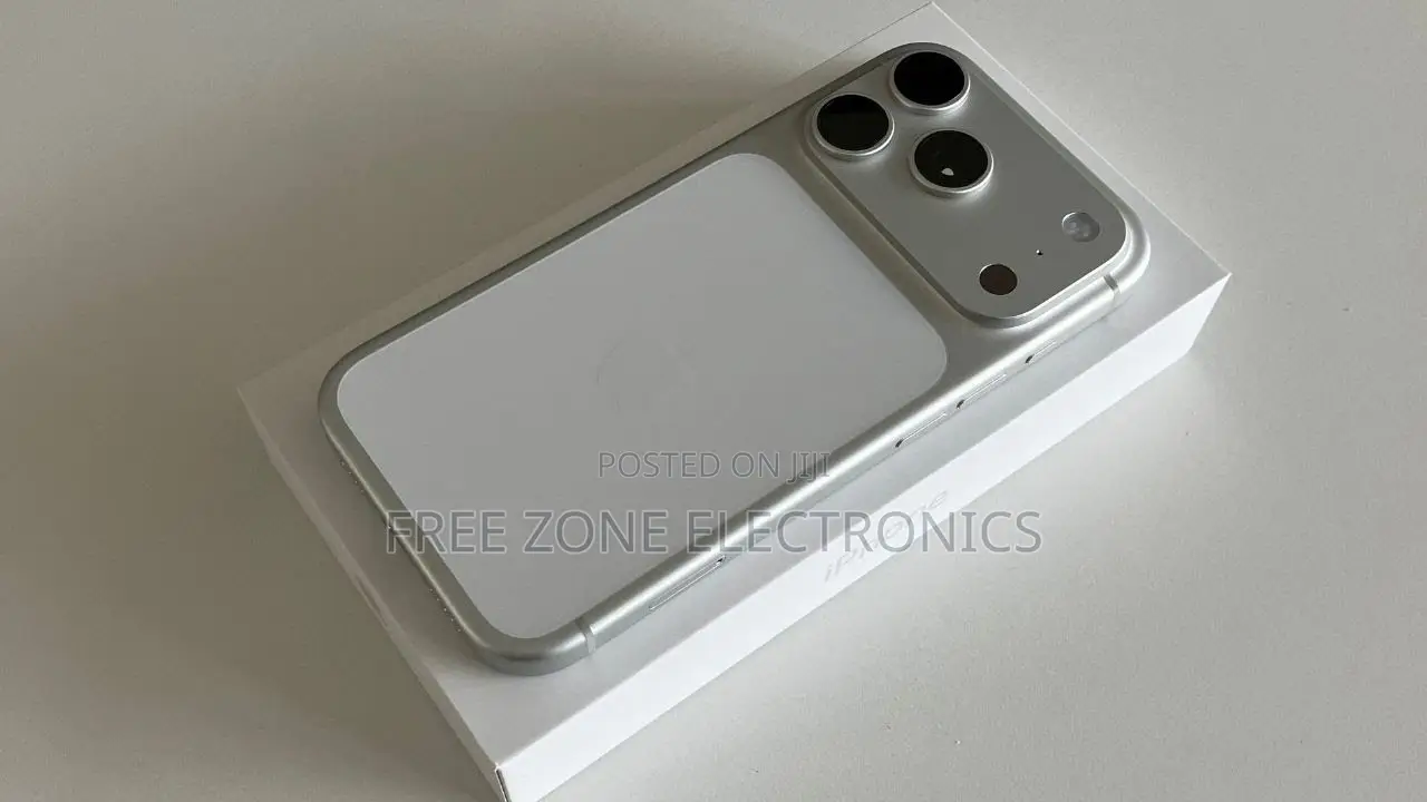 New Apple iPhone 17 Pro Max 1 TB Silver