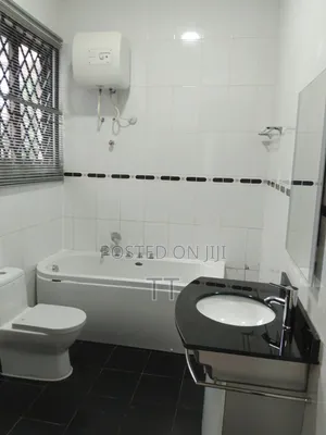 4bdrm House in East Airport for rent