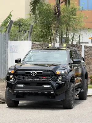 Toyota Tacoma TRD Off-Road Double Cab 4WD 5.0 ft. SB (Automatic) 2025