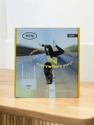 New Cat 4 Type C Portable Router With Power Bank.