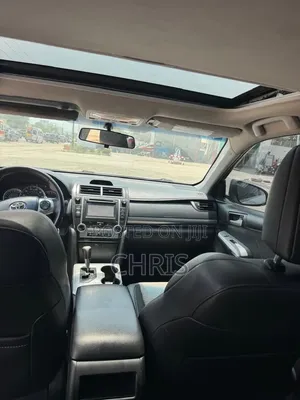 Toyota Camry 2014 Silver