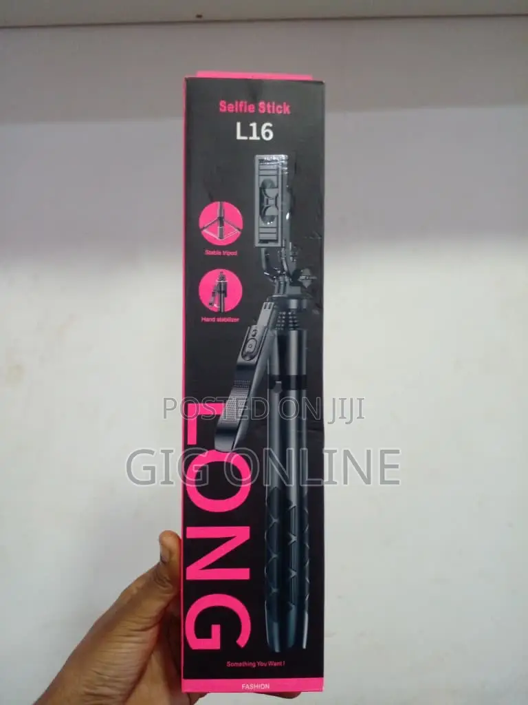 L16 Tripod With Phone Holder Remote
