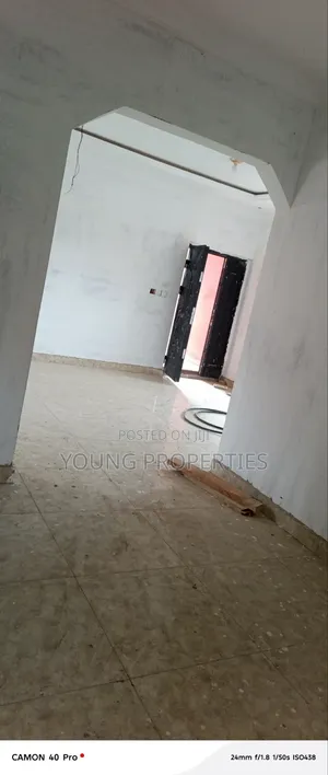 1bdrm Apartment in Amasaman Asalahaja for rent