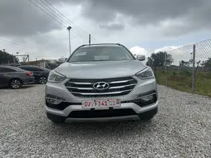 Hyundai Santa Fe SE AWD 2018 Silver