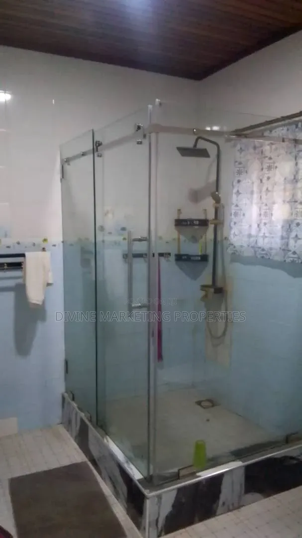 4bdrm House in Elder Kissi C Connie, New Gbawe for sale