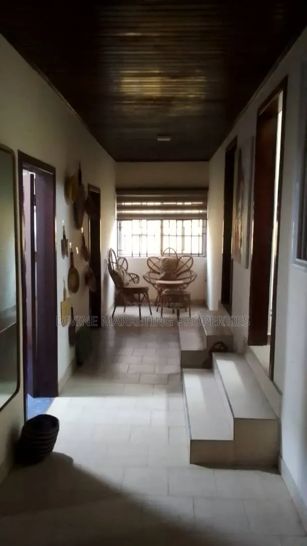 4bdrm House in Elder Kissi C Connie, New Gbawe for sale