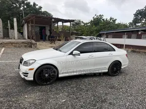 Mercedes-Benz C250 2014 White