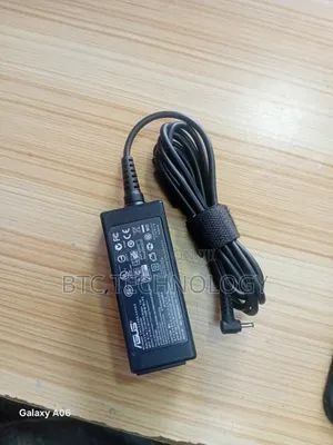 Tiny Port ASUS Small Pin 19.V