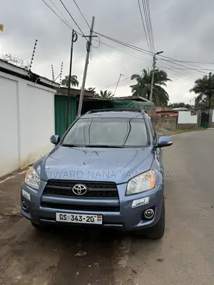 Toyota RAV4 2010 Blue