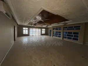13bdrm House in Buokrom Fline, Kumasi Metropolitan for sale