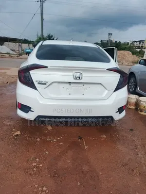 Honda Civic 2018 White