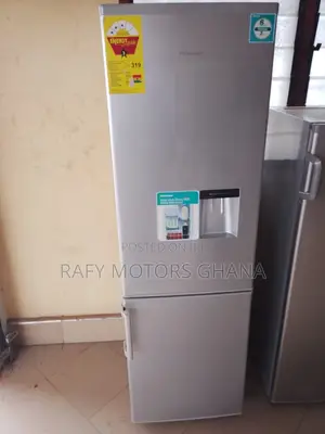 Hisense 244L Bottom Freezer Refrigerator With Water Dispenser – Silver
