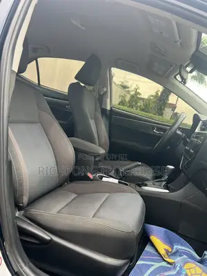 Toyota Corolla LE 4dr Sedan (1.8L 4cyl CVT) 2017 Black
