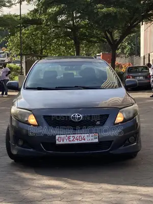 Toyota Corolla S 4dr Sedan (1.8L 4cyl 4A) 2010 Gray