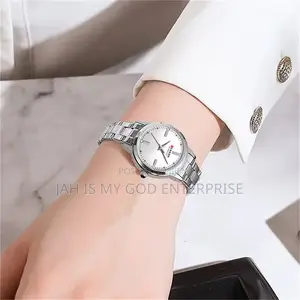 Curren 9094 Women's Simple Dial Bracelet Quart Watches for Lady