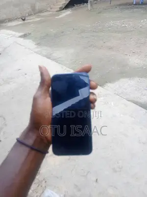 Apple iPhone 12 64 GB Blue