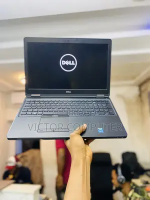 Laptop Dell Latitude E5500 8GB Intel Core i5 SSD 128GB