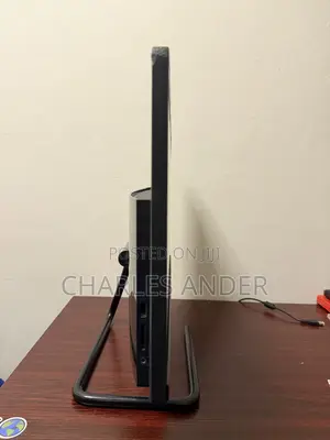 Desktop Computer Lenovo ideacentre AIO 330 8GB Intel Core i3 SSD 128GB