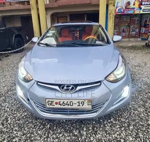 Hyundai Elantra Limited Sedan FWD (1.8L 4cyl 6A) 2013 Blue
