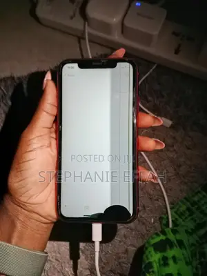 Apple iPhone 11 64 GB Red