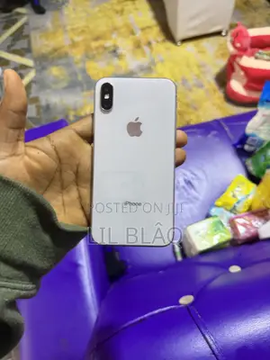 Apple iPhone X 256 GB White