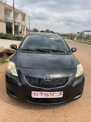 Toyota Belta 2012 Gray