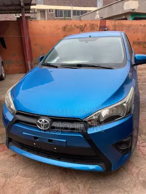 Toyota Yaris 2014 Blue