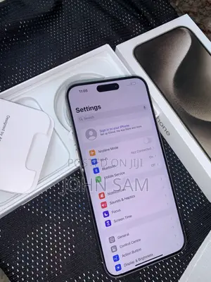 Apple iPhone 15 Pro Max 256 GB Silver