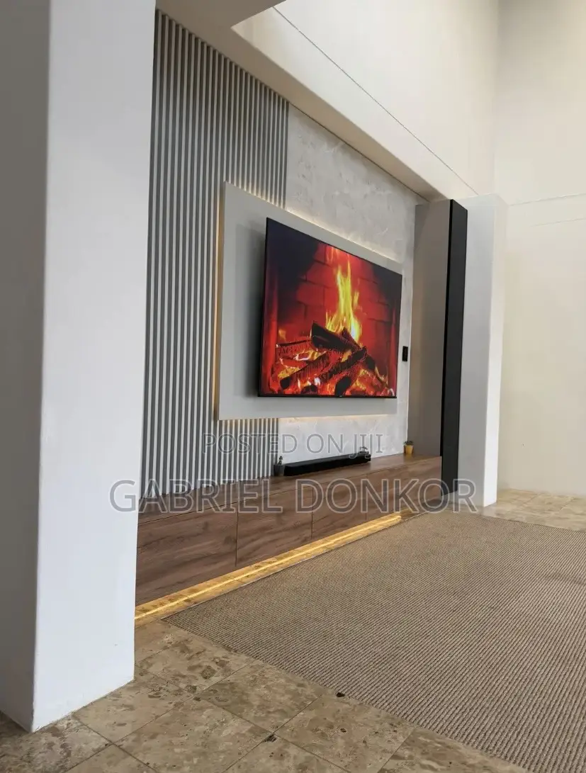 Executive TV Unit