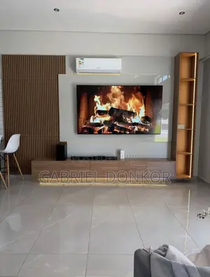 Executive TV Unit