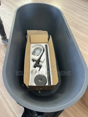 Bathtub- Jaccuzi / Free Standing Bath