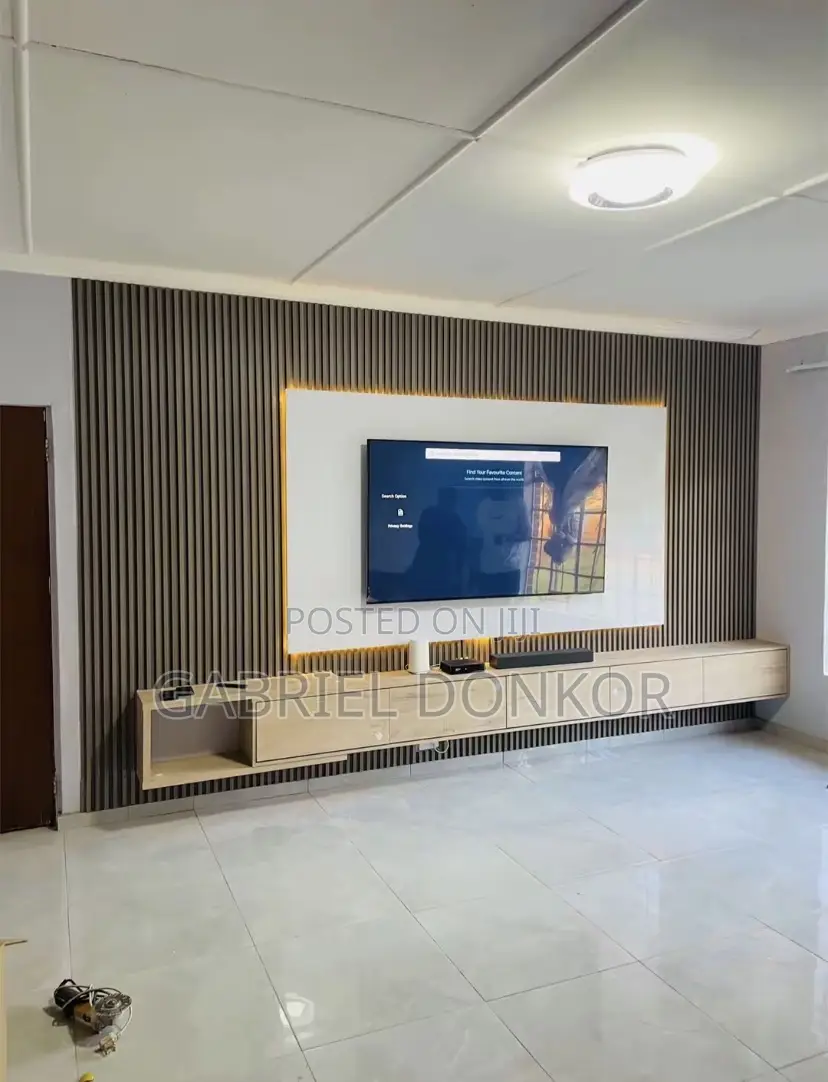 Executive TV Unit
