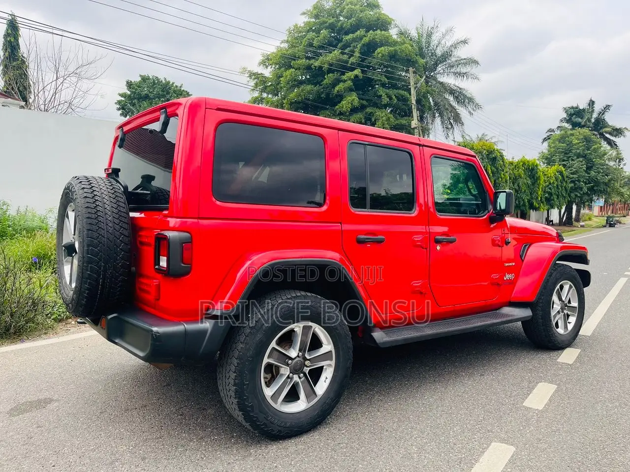 Jeep Wrangler 2022 Red