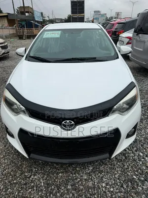 Toyota Corolla 2015 White