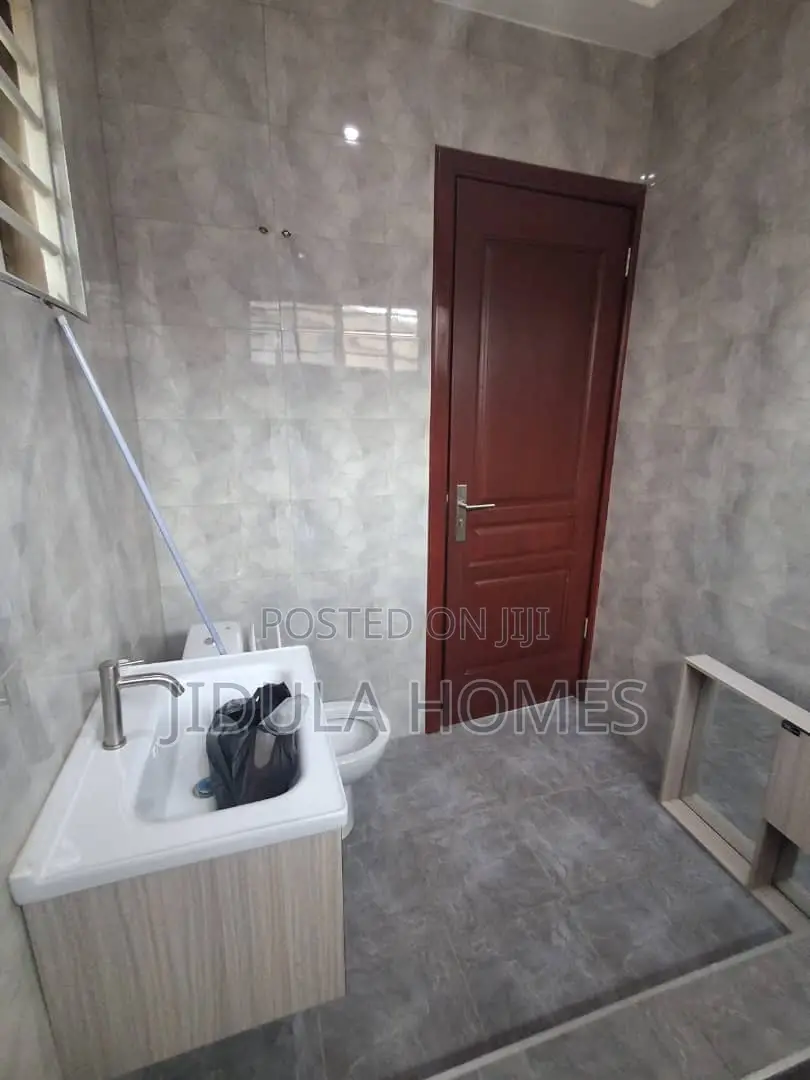 3bdrm House in Adenta Frafraha for rent