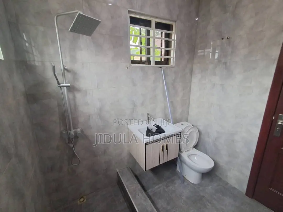 3bdrm House in Adenta Frafraha for rent